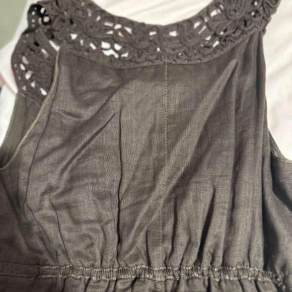 Beautiful brown crochet dress - Picture 3 of 5